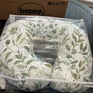 Boppy Pillow-Green Foliage Design.Received 2 at baby shower & didn’t return